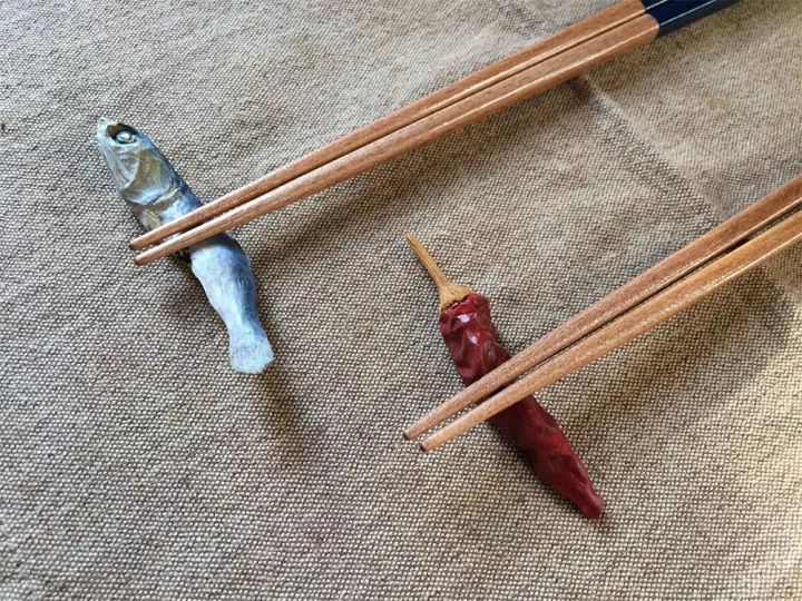 木雕成品制作视频,怎么样做逼真的木雕苹果