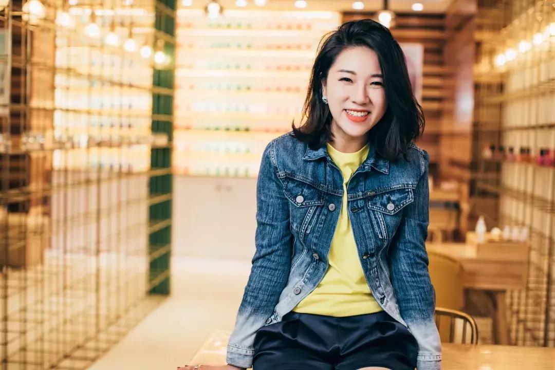 小美甲大产业，为什么投资人、粉丝都乐意跟投这个成都美女？