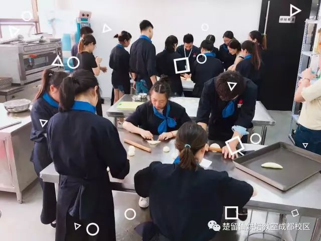 烘焙比较热的话题,学烘焙要问什么问题