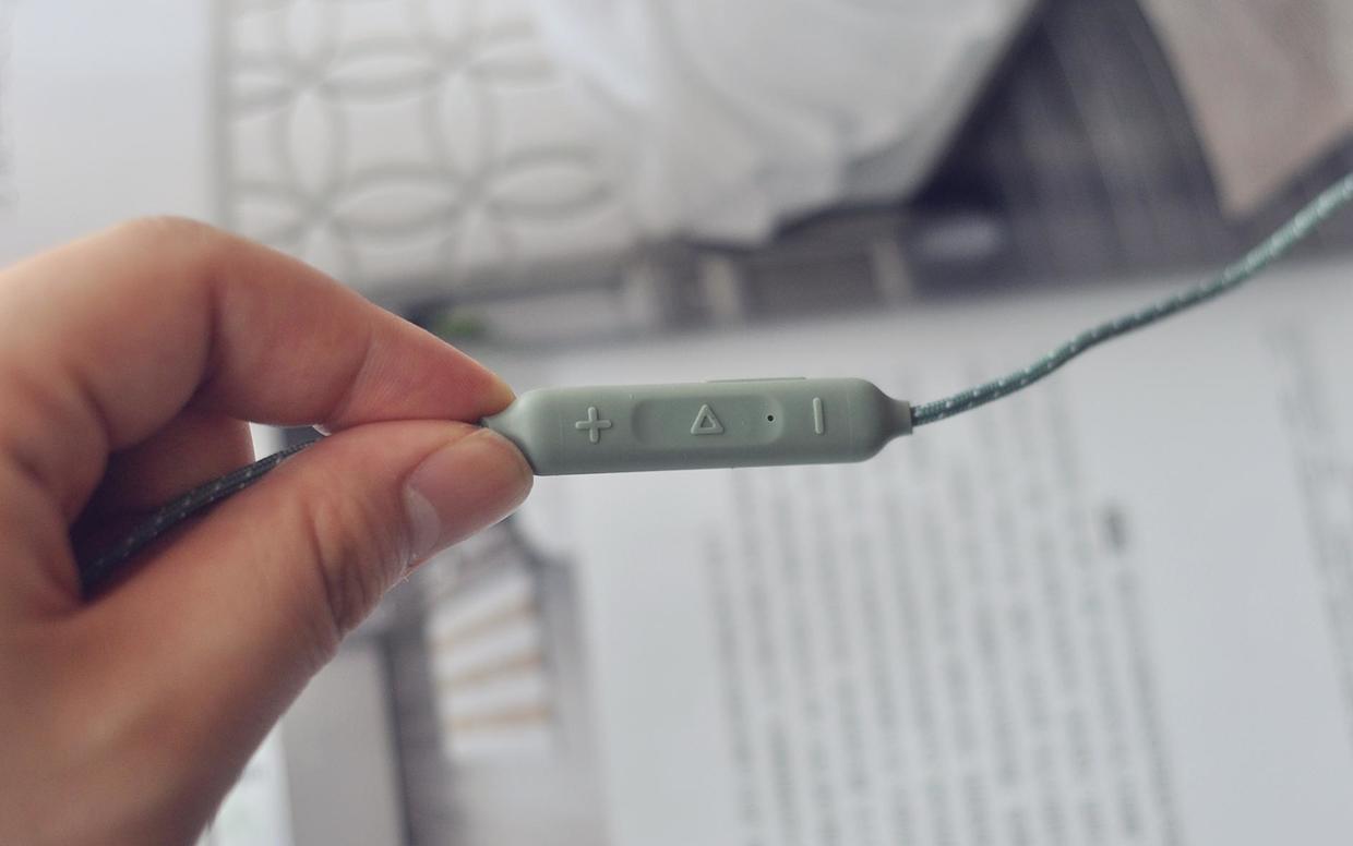 延续哈曼品质！美国总统*用御**“Infinity”首款蓝牙耳机音效如何？