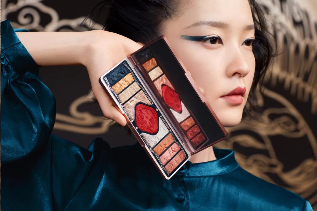 美妆国货品牌花西子能成功的原因,东方彩妆花西子