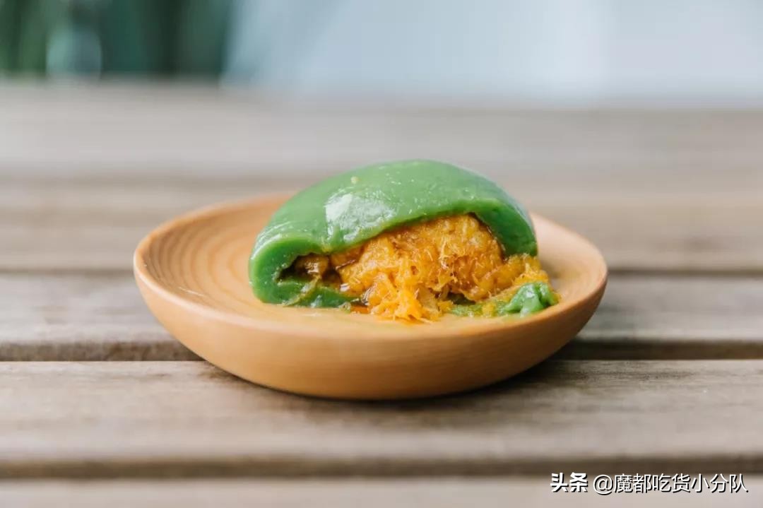 吃了十个青团,吃了4个青团