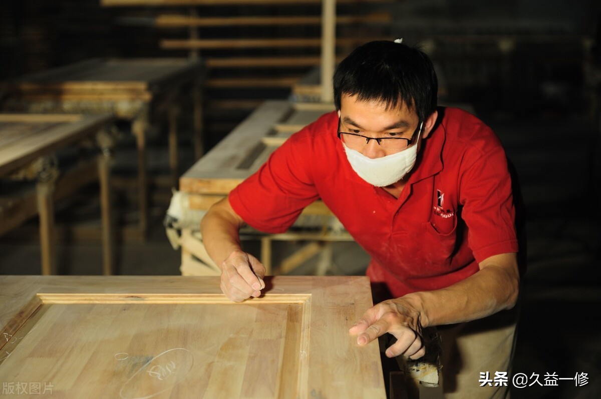 防盗门掉漆怎么除锈补漆,防盗门补漆划痕修复需要什么工具