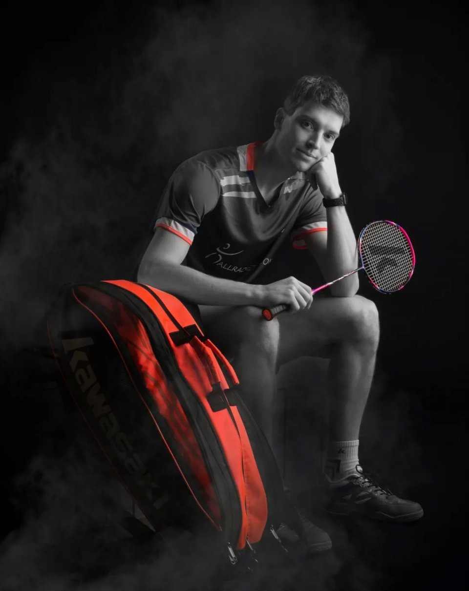 从新手练到老手的球拍,从初学者到高手羽毛球球拍