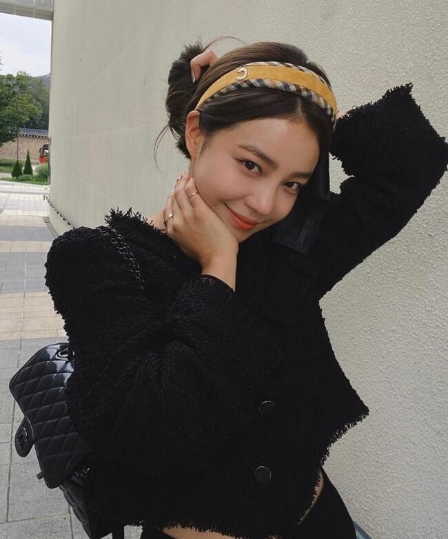 韩国穿搭ins时尚博主学生装,30岁韩国三大博主穿衣搭配