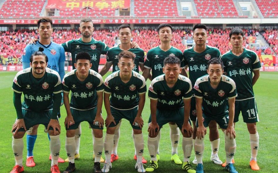 阎世铎当年谈足球,阎世铎对中国足球做了什么