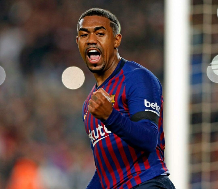 恒大请的千万年薪的经济专家是谁,被选上的足球天才