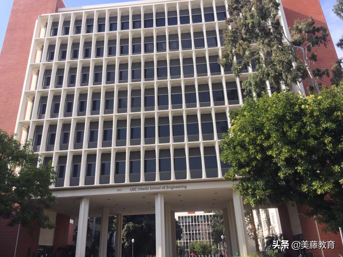 马萨诸塞大学波士顿分校怎么申请,美国马萨诸塞大学波士顿分校宿舍