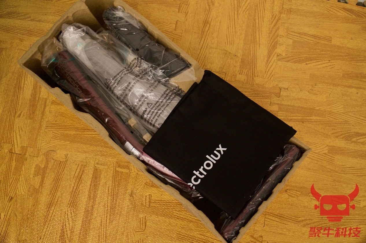 让每一个角落都干净无尘,伊莱克斯吸尘器推荐家用测评