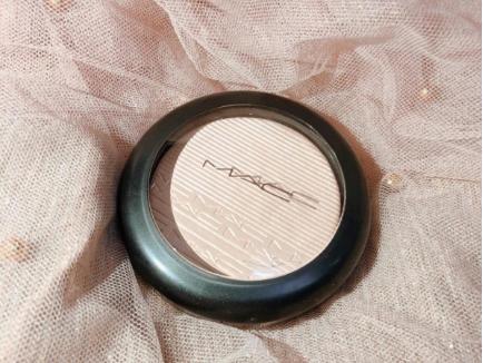 平价面部高光新手,好用的遮泪沟法令纹高光推荐