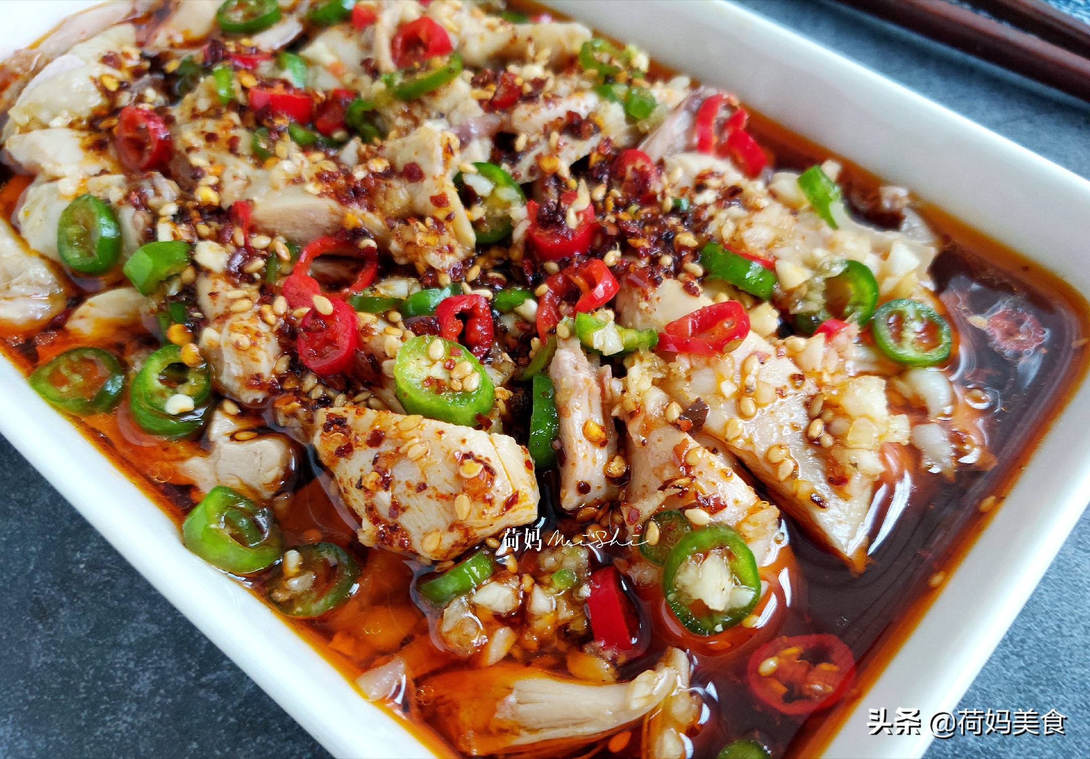 四川家常凉拌鸡肉的做法大全集,凉拌鸡怎样做出来吃得到辣麻甜