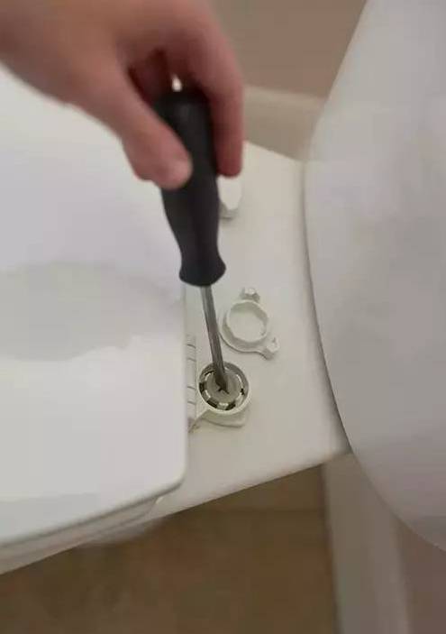 7个简单小妙招让厕所干净如新,实用小妙招厕所