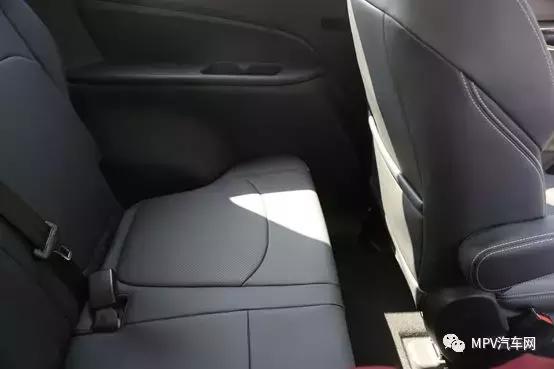 上汽大通maxusg50试驾,二胎三代汽车推荐