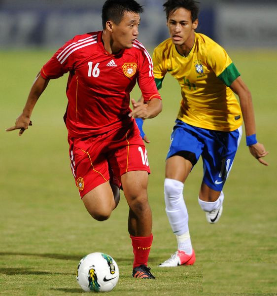 国足右后卫最佳,国足右后卫谁最靠谱