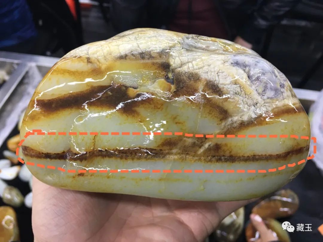 无裂不成玉,和田玉怎么才能看出有没有裂