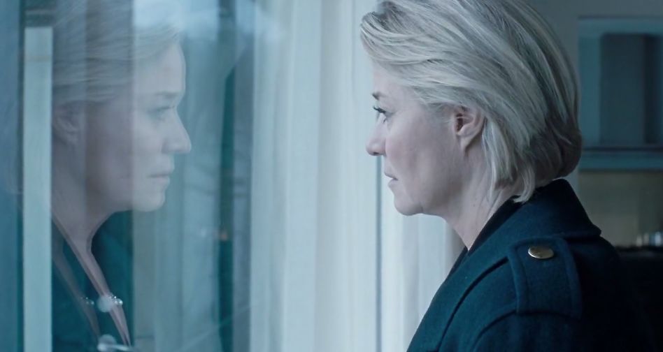 尺度全开的禁忌恋，探究的却是人性和人心