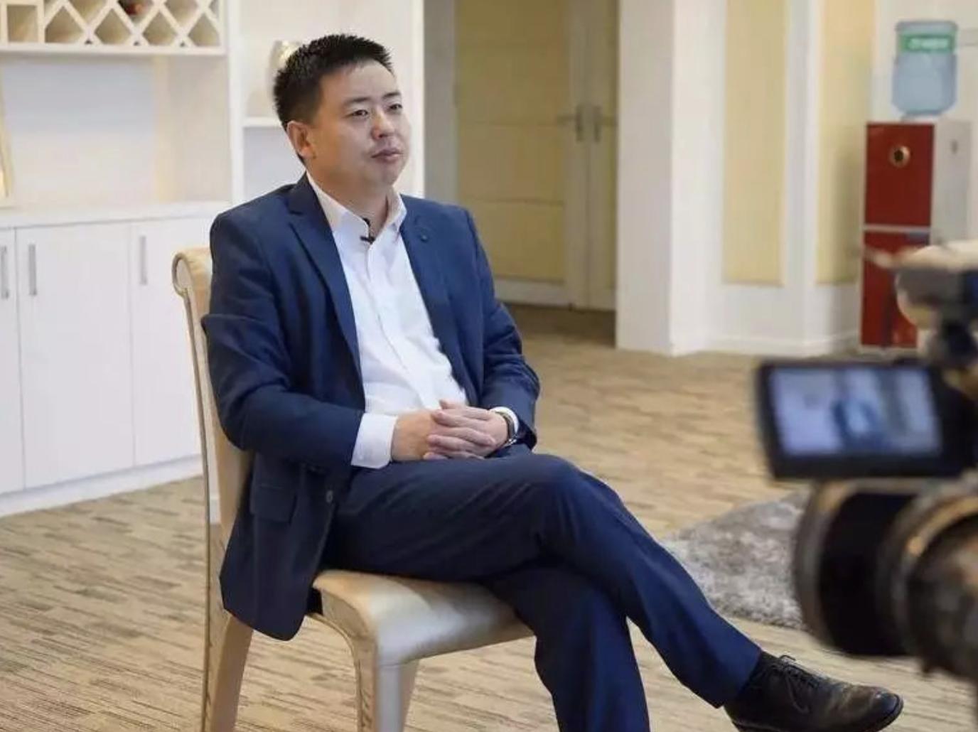 带领“十元店”走向世界，叶国富是谁？