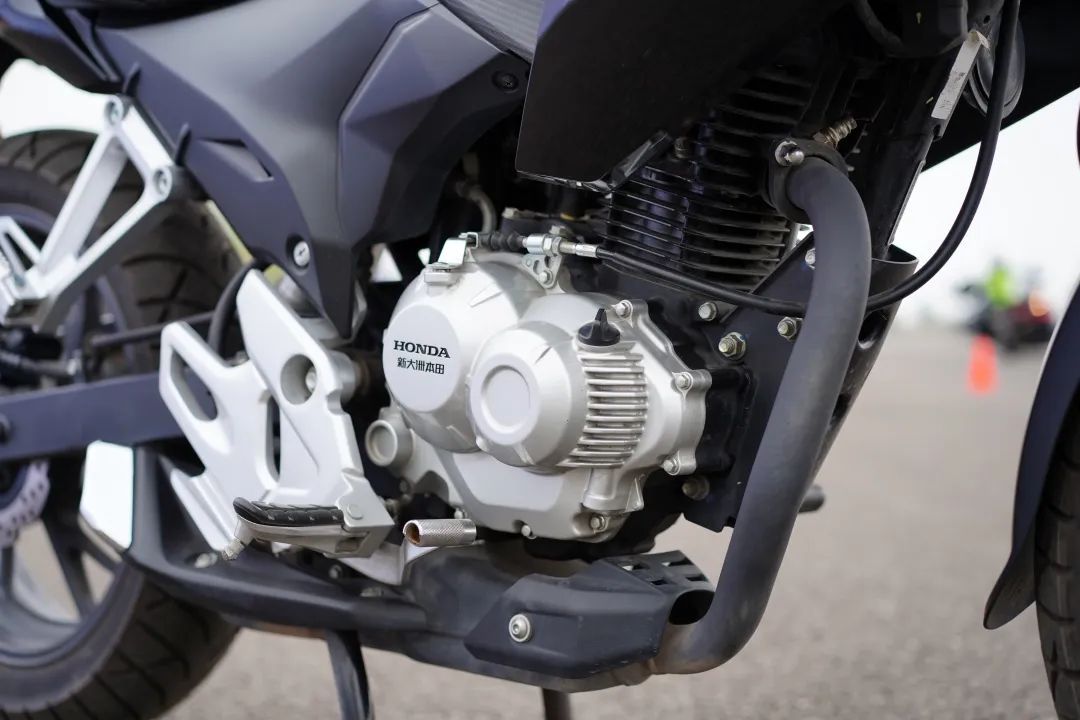 新大洲本田cbf190x长途摩旅,新大洲本田cbf190r对比豪爵nk150