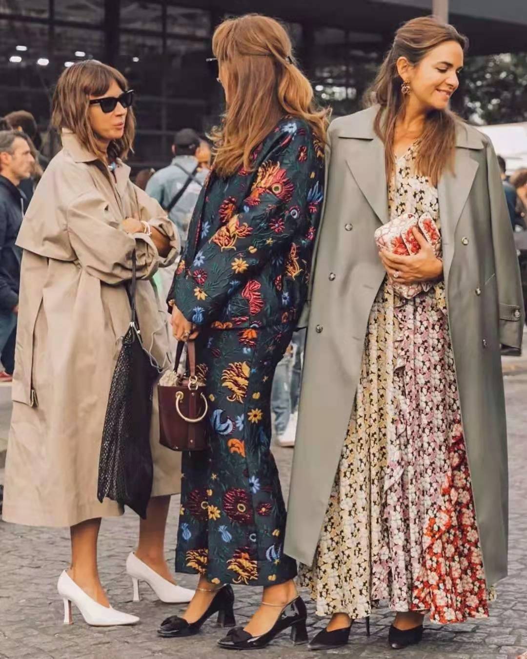 车晓绰约多姿尽显婉约靓丽气质,车晓精致妆容迷人的气质尽显