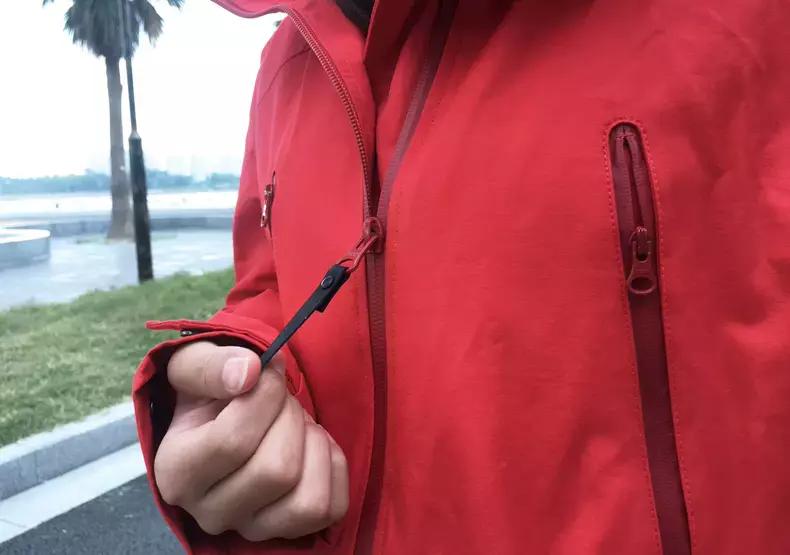 冲锋衣也要修身好看！红色才是最撩人的配色哦