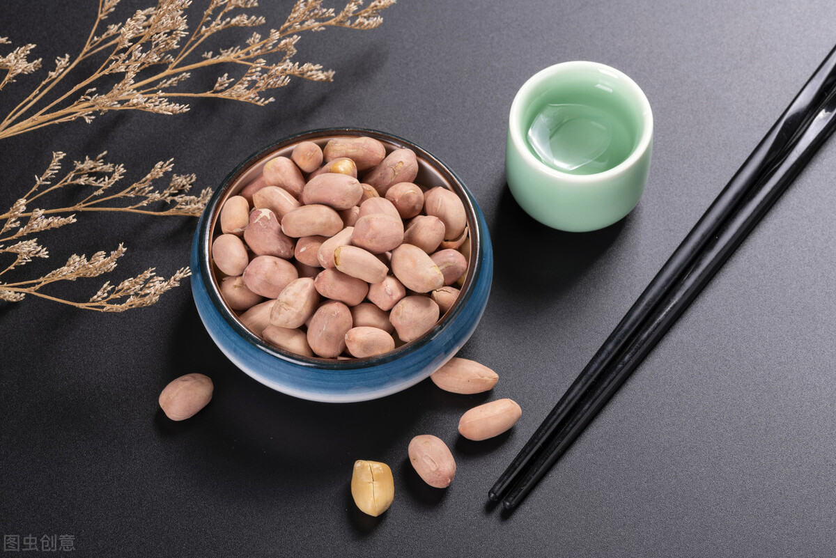 白酒怎么搭配下酒菜,白酒搭配什么美食