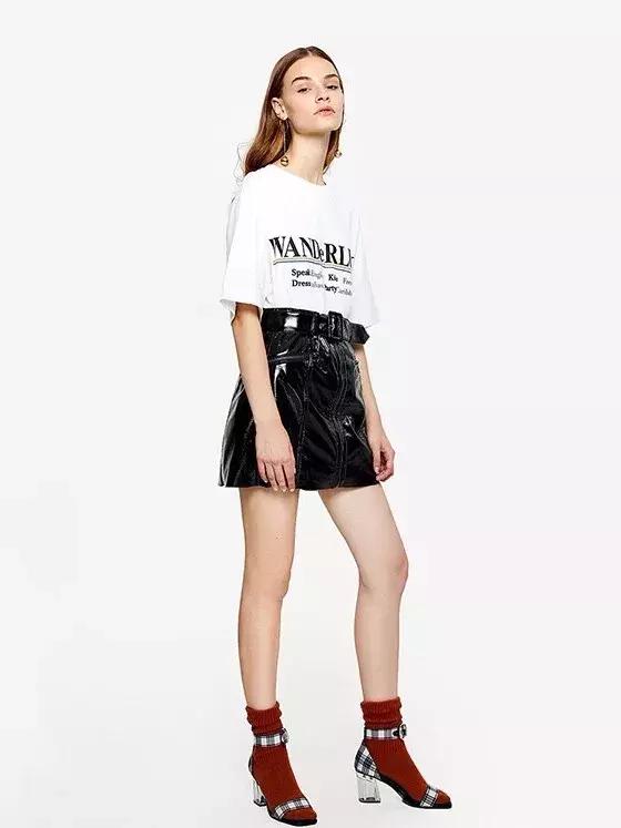 zara衣服试穿测评,zara试衣服一次最多试几件