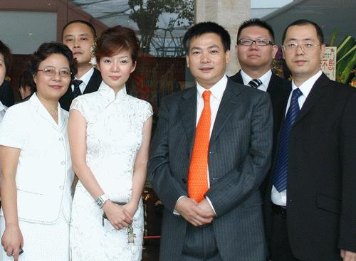 谭鱼头老板是不是因为赌而败家的,谭鱼头对赌失败亏了多少钱