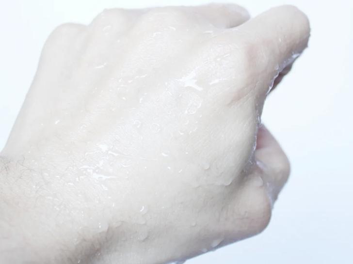 三种防晒霜,珀莱雅防晒霜和欧莱雅哪个防晒好