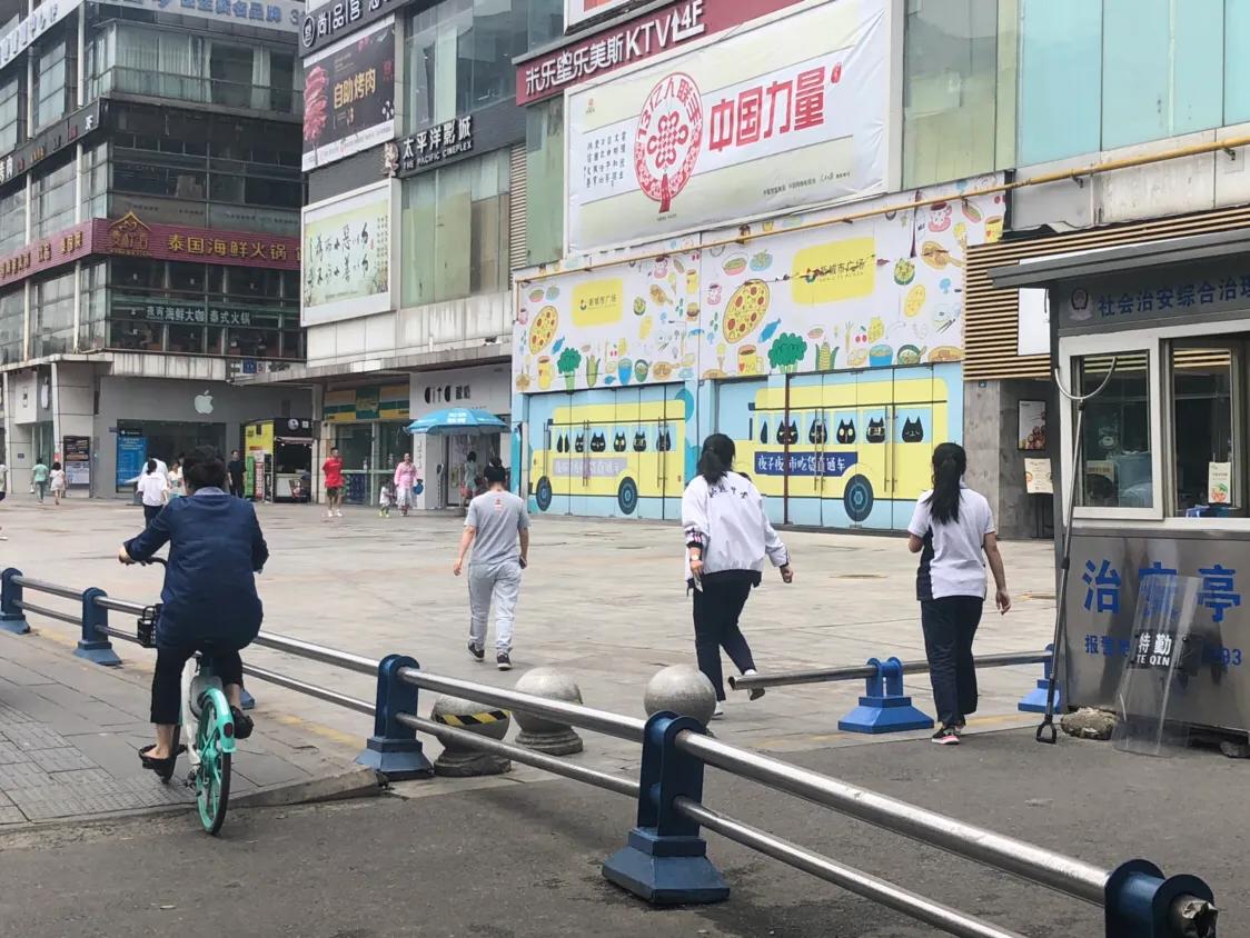 新城市广场：老成都的真正“宇宙中心”