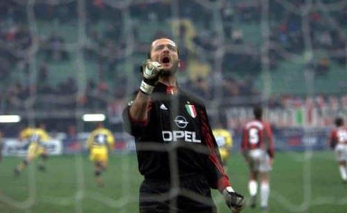 ac米兰历史最佳阵容舍瓦,ac米兰历史最强防线