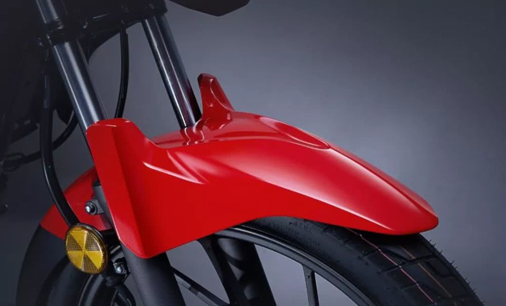 全新国四版街车，149cc单缸风冷，极速99，15升油箱，或不足1万元