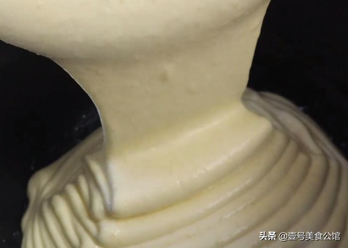 电饭煲怎么做蛋糕不塌陷,电饭煲蛋糕超简单的做法新手必备