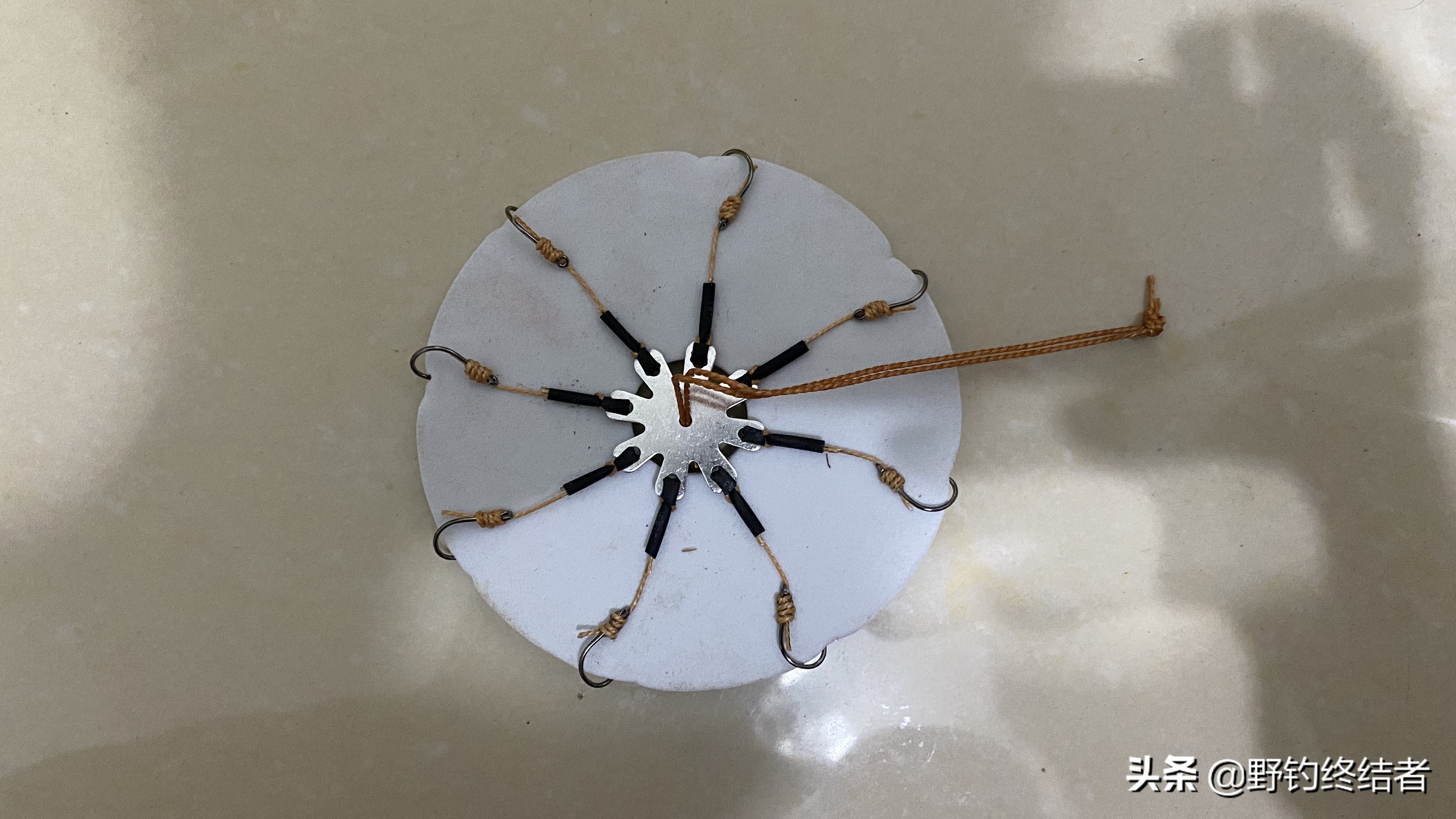 翻板钩13号钩能钓五十斤巨物吗,海竿翻板钩防挂底最好的方法