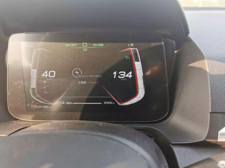 比亚迪e2试驾视频胖哥,电驹哥试驾视频大全