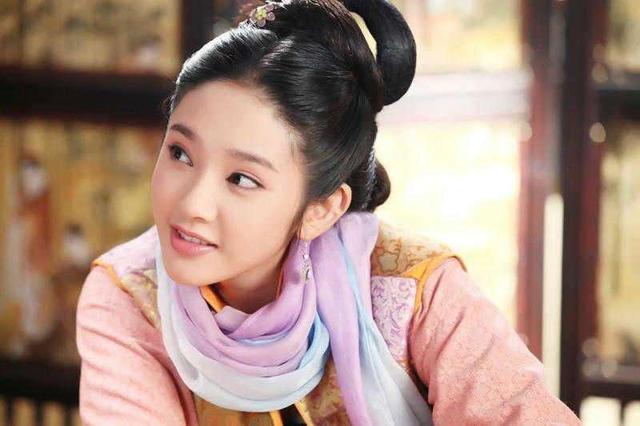 九首诗词九个绝美的爱情故事,十首爱情诗词一个典故一段深情