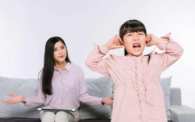 孩子固执己见缺乏变通的日常案例,孩子倔强做事不懂变通怎么办