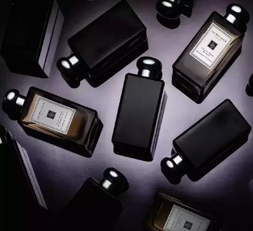 比撞衫更尴尬的是什么,比撞衫更尴尬的是撞车