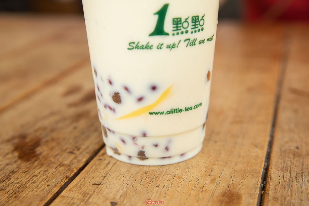 头顶顶着四十度的高温,头顶30多度的高温