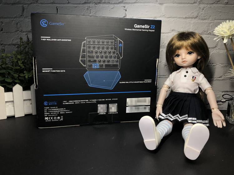 小鸡x2手柄如何玩吃鸡,gamesir盖世小鸡z2机械键盘