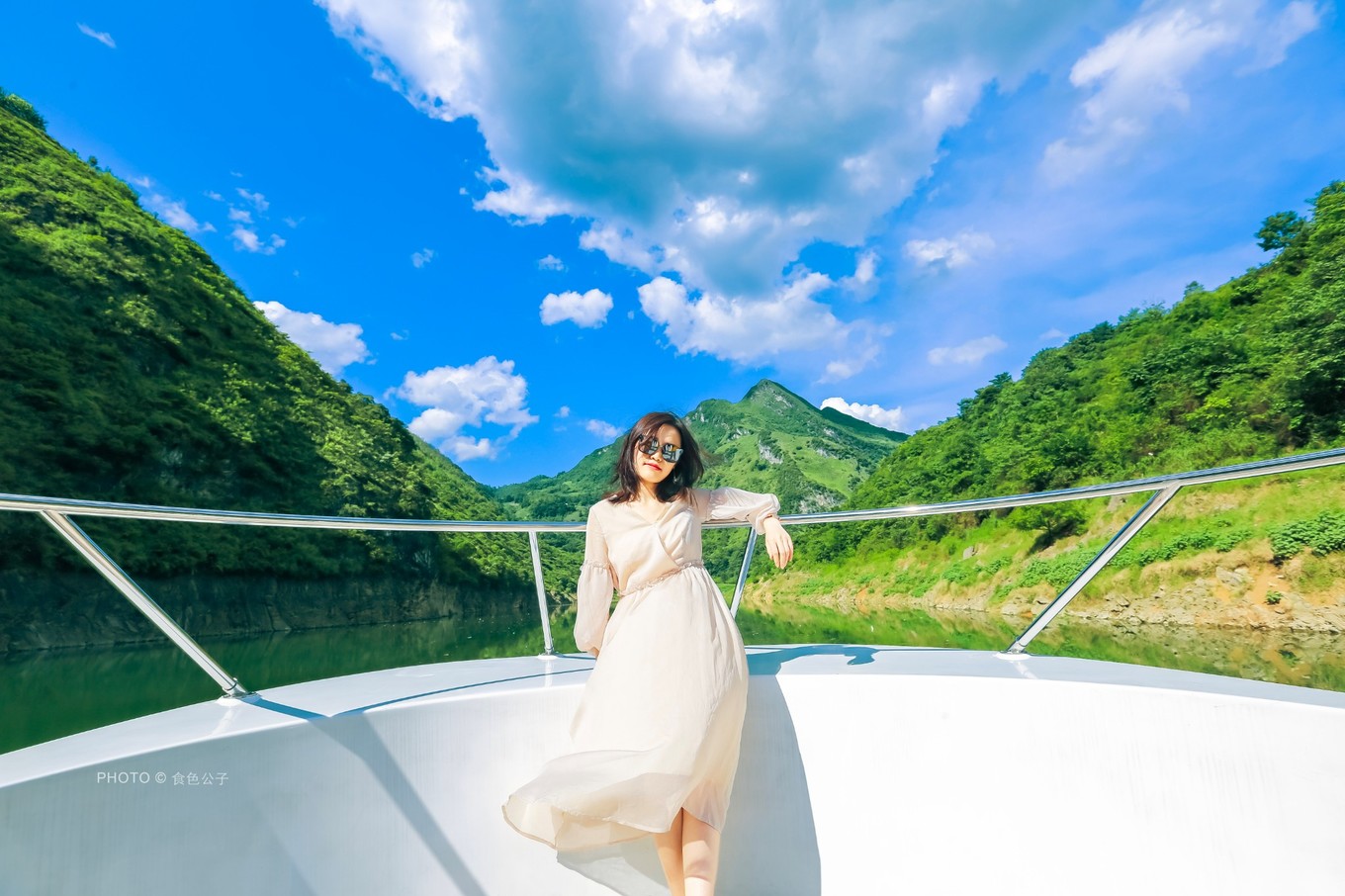 千里乌江画廊最美景点,游览贵州乌江十里画廊