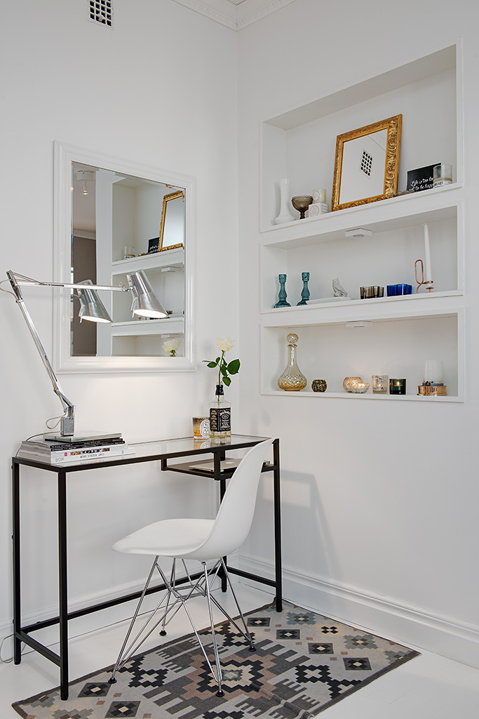 卧室改造耗时一周的小卧室,超级有安全感的卧室改造