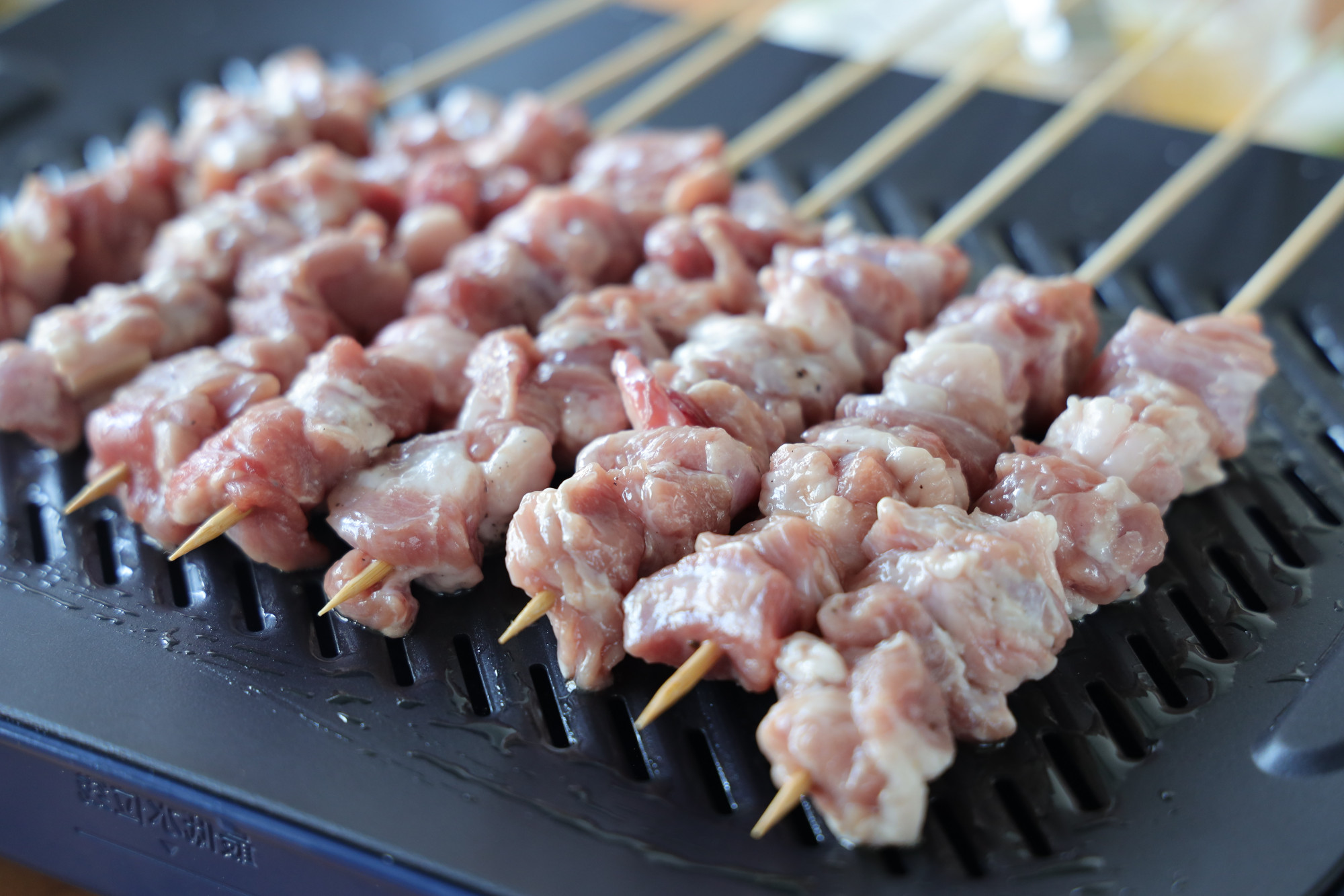 在家吃烧烤太舒服超过瘾,过年吃烧烤