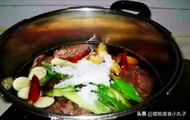 酱牛肉如何才能不柴而软烂可口,怎样酱牛肉才能既烂又不柴