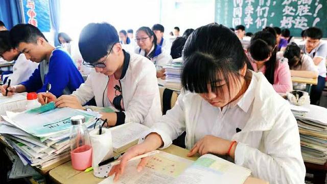 南阳曾“数一数二”的初中，为何竟一落千丈？行内人用3句话概括