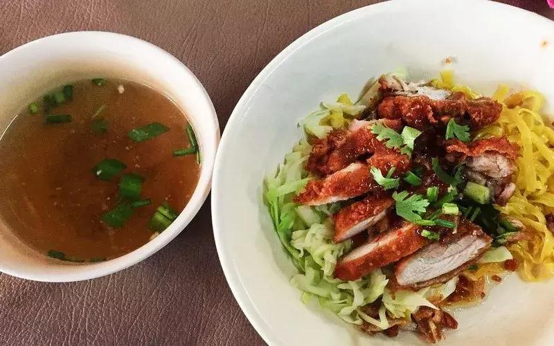 代购街？女人街？带你玩转曼谷辉煌区！吃喝玩乐、拜神按摩全搞定