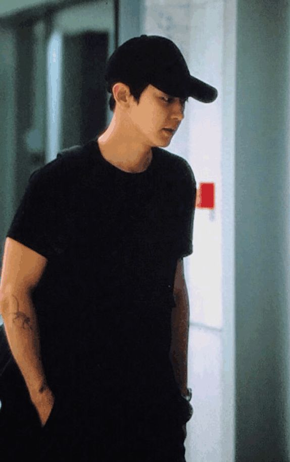 朴灿烈先虐后甜,朴灿烈爱丽发起进攻