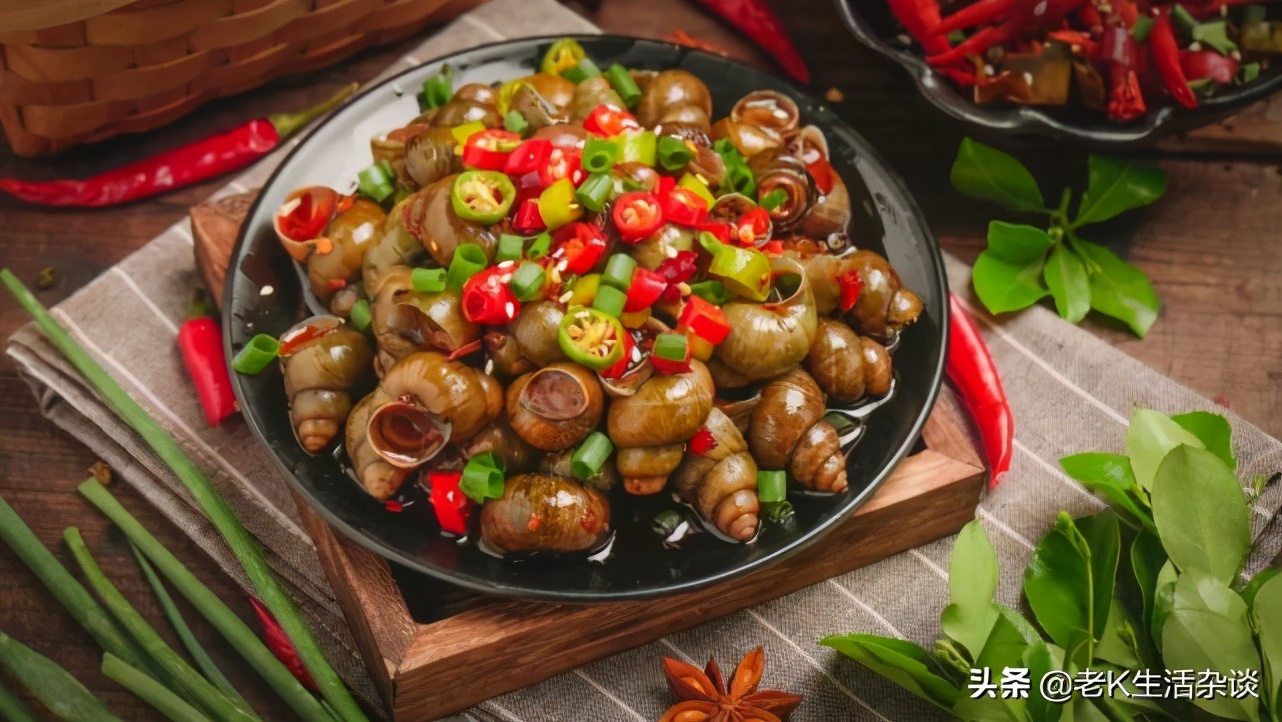 菜名真的很有意思,一些听起来高大上的菜名