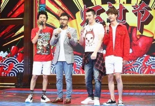 小五跪谢汪涵,当年天天向上小五金恩圣