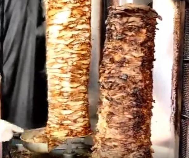 作为奢华代名词的迪拜,迪拜与香港对比