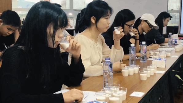 推荐几款奶味最浓郁的牛奶,盘点最好喝的十款牛奶甜牛奶